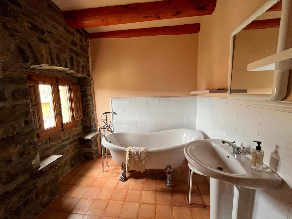 La Abadia Vendégház Coscojuela de Sobrarbe Kültér fotó