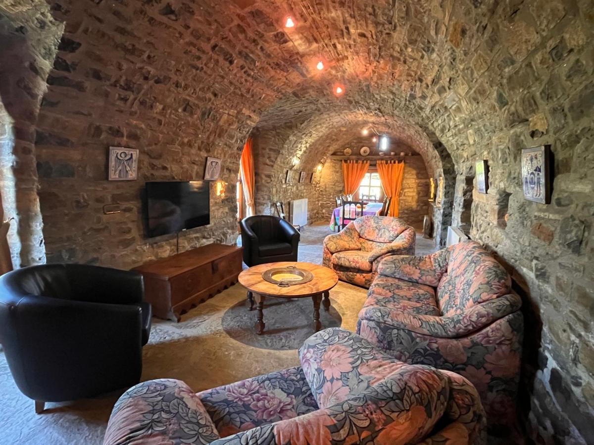 La Abadia Vendégház Coscojuela de Sobrarbe Kültér fotó